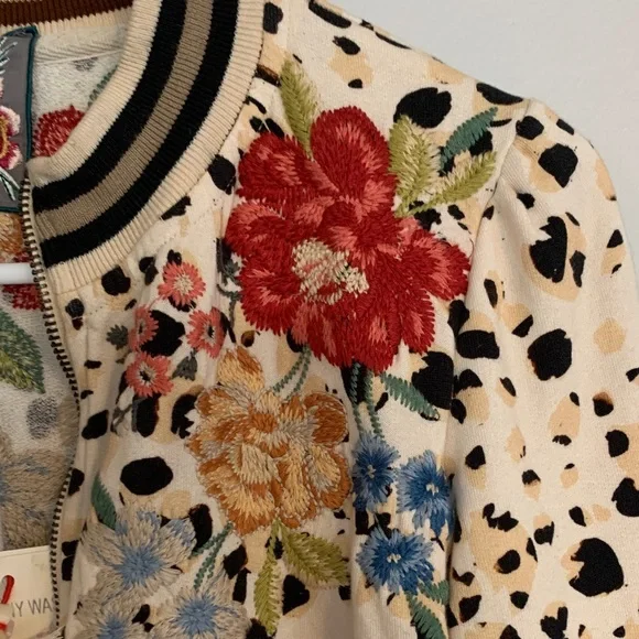 Johnny Was Floral Embroidered Cream Bomber Jacket - Picture 4 of 13